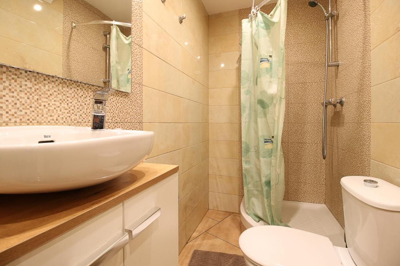 Stylous Apartment At The Center Santander Esterno foto