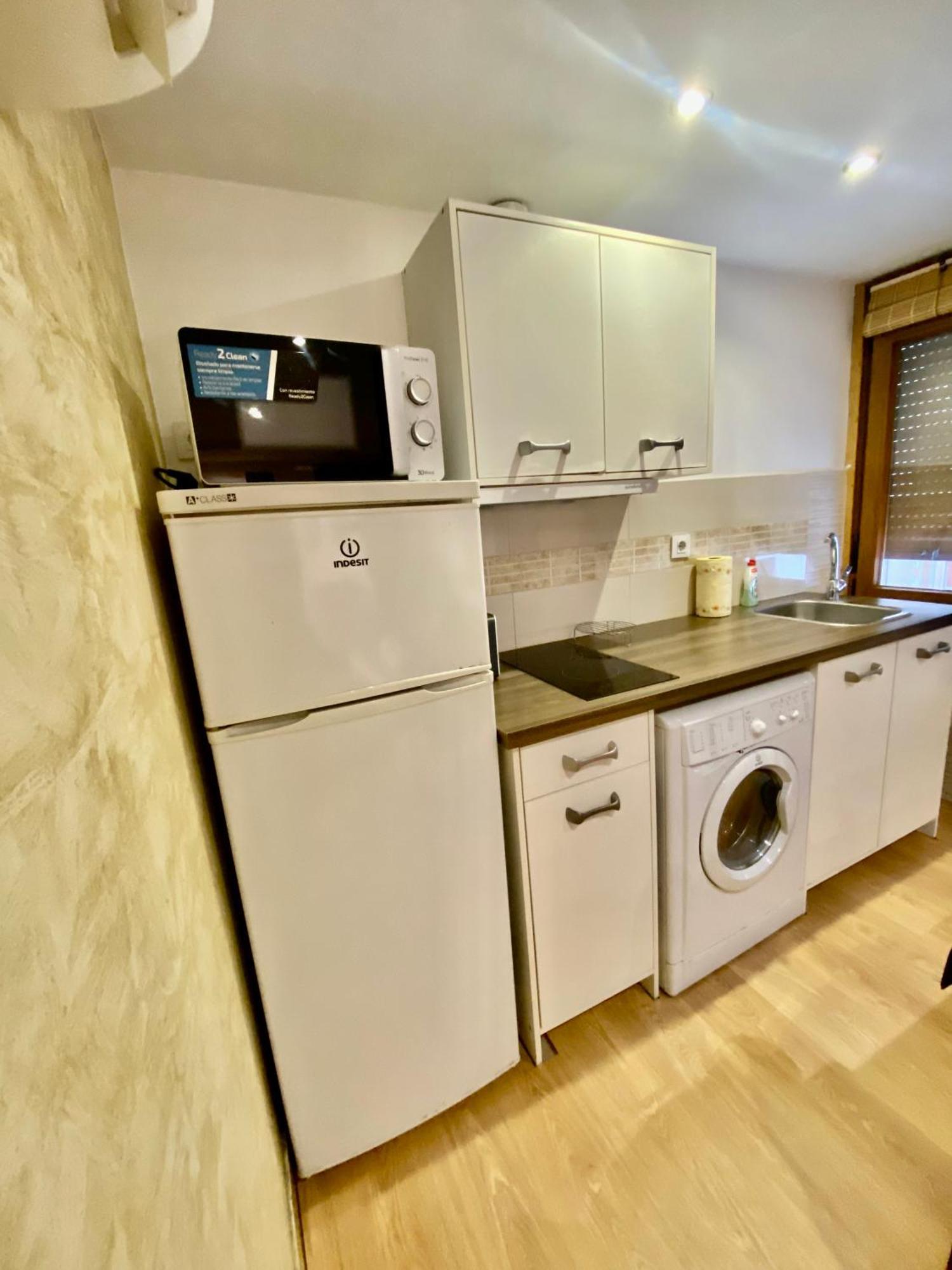 Stylous Apartment At The Center Santander Esterno foto
